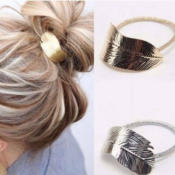 Brandy Melville Accessories - Brandy Gold Silver Feather Leaf Pony Tail Hair Tie